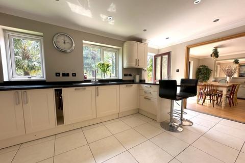 4 Bentley Copse, Camberley, GU15 1DY