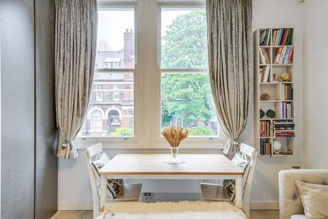 Flat 4, 7 Arkwright Road, London, NW3 6AA