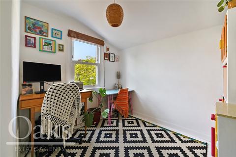 1 Bruce Road, London, SE25 6QJ
