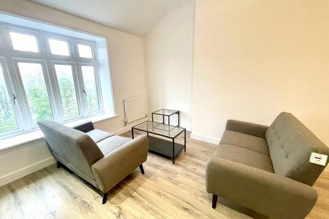 2 bedroom flat to rent, 2 Park Terrace, Liverpool L22