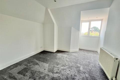 2 bedroom flat for sale, Elmsleigh Park, Paignton TQ4