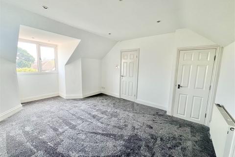 2 bedroom flat for sale, Elmsleigh Park, Paignton TQ4