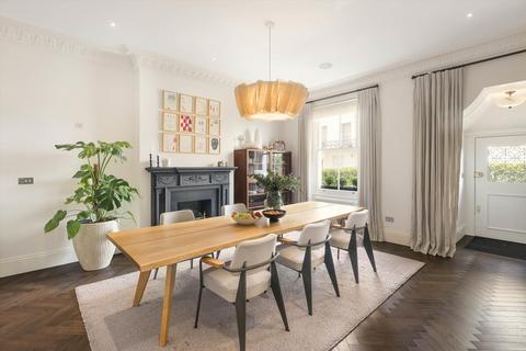 5 bedroom terraced house for sale, Gerald Road, London, SW1W.