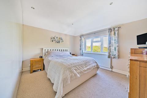 3 bedroom detached house for sale, Rydes Hill Road, Guildford, Surrey, GU2