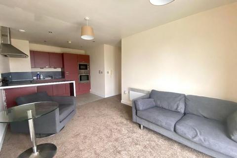 2 bedroom apartment to rent, Fernie Street, Manchester M4