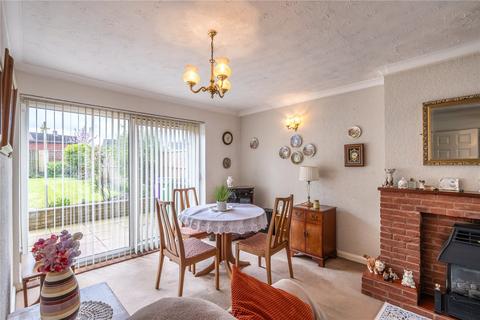 152 Hilton Road, Lanesfield, Wolverhampton, WV4 6BY