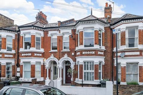 7 Ashmere Grove, London, SW2 5UH