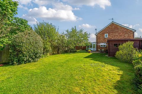 68 Queensway, Cranleigh, GU6 7JH