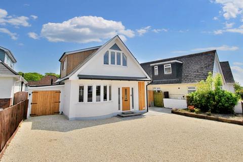 4 bedroom detached house for sale, Lake Road, Poole BH15