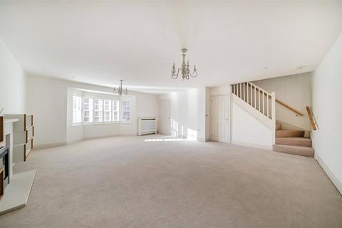 undefined, Clarendon Court, Marlborough, Wiltshire, SN8