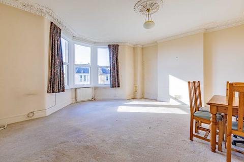 2 bedroom flat for sale, Bristol BS7