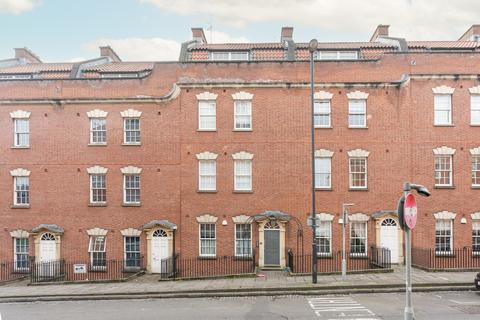 1 bedroom flat for sale, Century Place, Bristol BS2