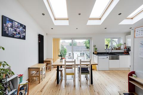 40 Dormer Road, Bristol, BS5 6XQ