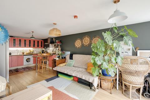 1 bedroom flat for sale, 120 Chesterfield Road, Bristol BS6