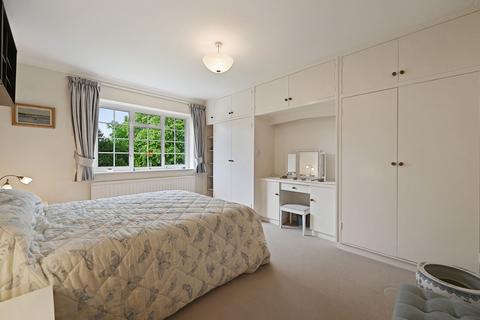 17a The Highway, Sutton, SM2 5QT