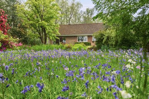5 Dell Close, Haslemere, GU27 1ES