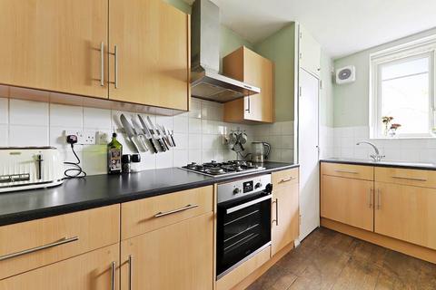 2 bedroom flat for sale, Elmworth Grove, West Dulwich, London, SE21