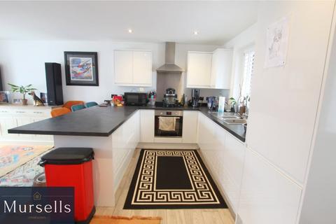 6 Carters Avenue, Poole, BH15 4JU