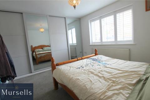 6 Carters Avenue, Poole, BH15 4JU