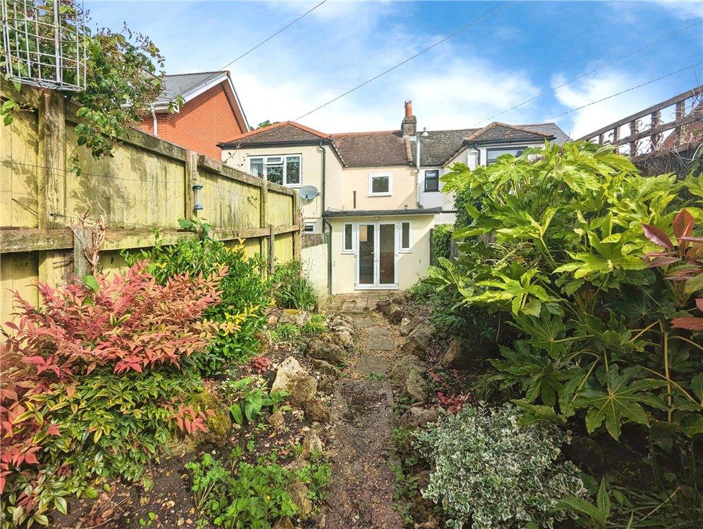 Houses For Sale In Park Road Cowes Isle Of Wight at Frank Gibbs blog