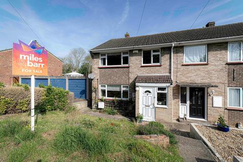 3 bedroom end of terrace house for sale, Rentain Road, Chartham, CT4