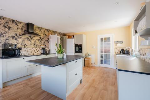4 Four Ways Drive, Chulmleigh, EX18 7AZ