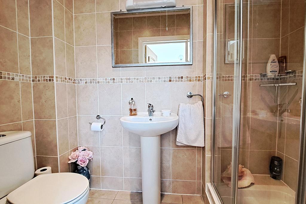 Ensuite Shower Room