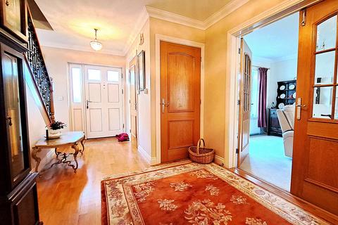 4 bedroom detached house for sale, 6 The Ostlers Hordle Lymington SO41 0FT