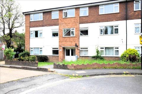 2 bedroom flat for sale, Cambria Court, Hounslow Road, Feltham, Middlesex, TW14