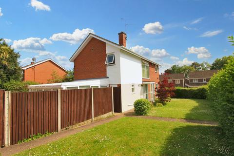 4 bedroom detached house to rent, Abinger Way, Norwich NR4