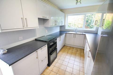 4 bedroom detached house to rent, Abinger Way, Norwich NR4