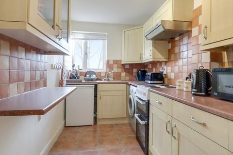 2 bedroom flat for sale, Chestnut Place, Southam, Warwickshire, CV47