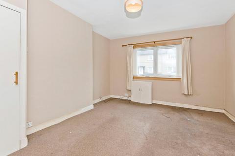 3 bedroom flat for sale, Kinloss Crescent, Cupar, KY15
