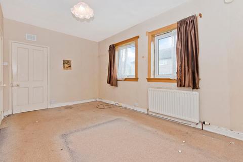 3 bedroom flat for sale, Kinloss Crescent, Cupar, KY15