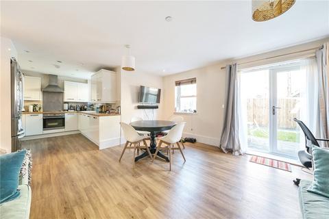 2 bedroom apartment for sale, Ravenscroft Road, Beckenham, Kent