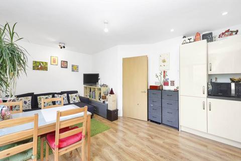 2 bedroom flat for sale, 4 Royal House, Church Road, Leyton, E10