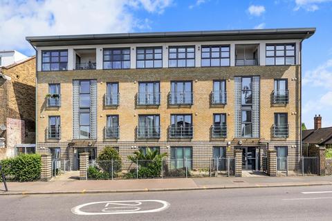 2 bedroom flat for sale, 4 Royal House, Church Road, Leyton, E10