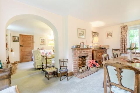Blounce Cottage Blounce, South Warnborough, Hook, RG29 1RX