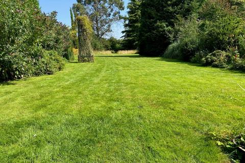 Blounce Cottage Blounce, South Warnborough, Hook, RG29 1RX
