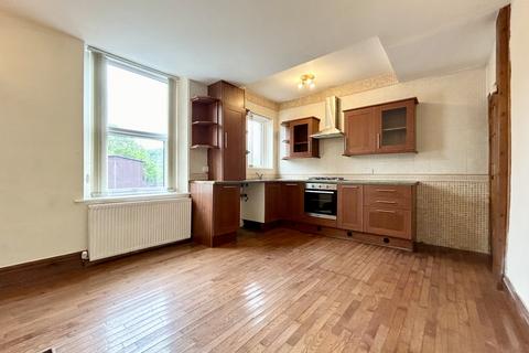 2 bedroom terraced house for sale, Batley Street, Mossley, OL5