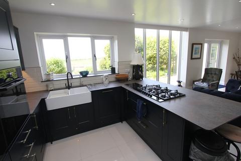 Rivendell Broughton Road, Wick, Cowbridge, CF71 7QH