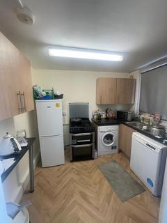 1 bedroom flat to rent, London , N18 1PG