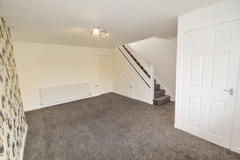 3 bedroom semi-detached house to rent, Kings Avenue, Whitefield, M45