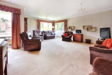 1 Darnhills, Radlett, WD7 8LQ