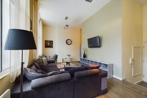 2 bedroom flat to rent, 8 Old Hall Street, Liverpool L3