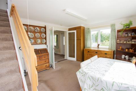 3 bedroom end of terrace house for sale, Available With No Onward Chain In Goudhurst