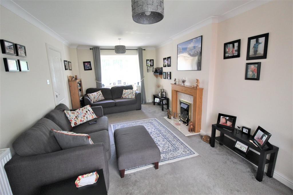 Kemp Road, Coalville, LE67 4 bed detached house for sale £310,000