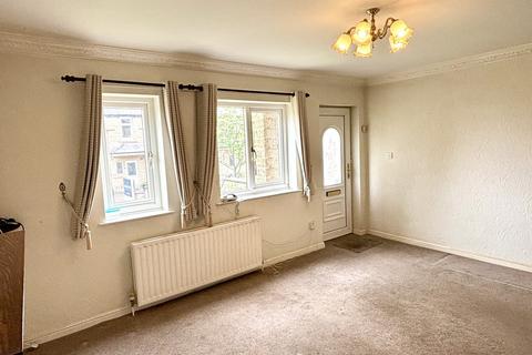 2 bedroom flat for sale, Westcliffe Road, Cleckheaton, West Yorkshire, BD19