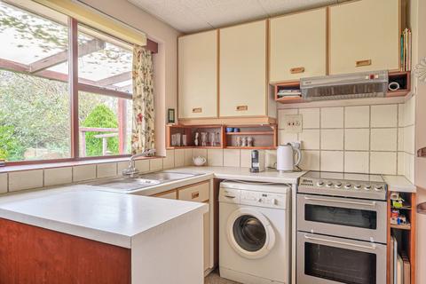 88 Bracken Path, Epsom, KT18 7SZ