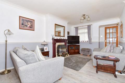 3 bedroom terraced house for sale, Thackeray Road, Larkfield, Aylesford, Kent